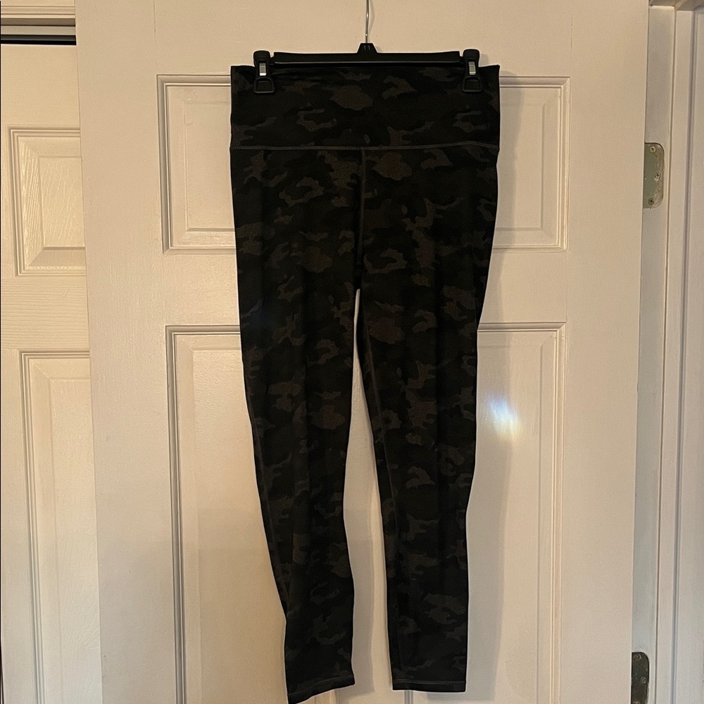 Fabletics Powerhold Camouflage Leggings